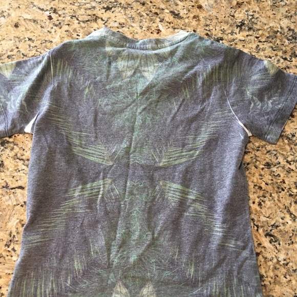 Boys skull tee shirt - Picture 3 of 3